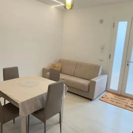 アパート Riccione Beach Apartments
